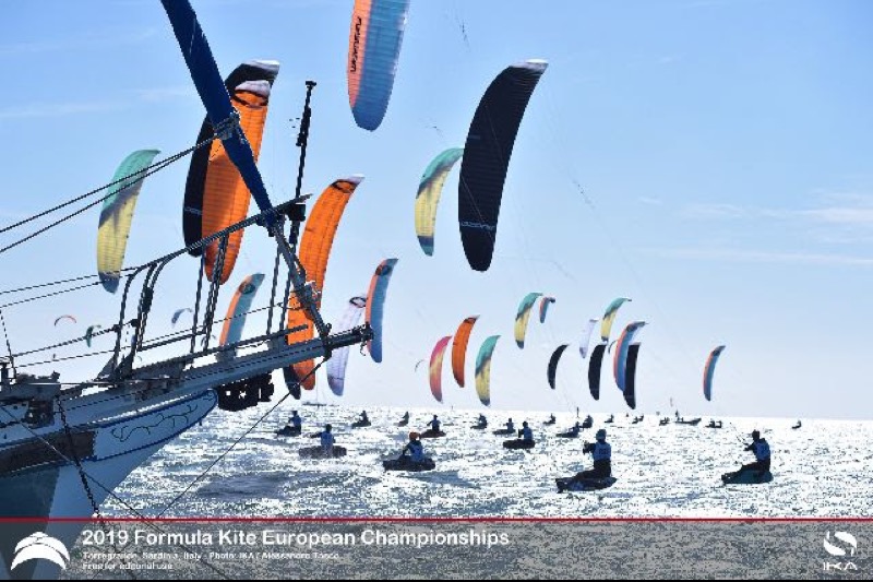World Sailing Confirms: Youth Kiteboarding
